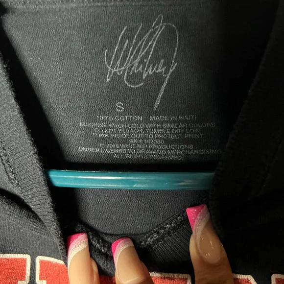 Whitney Houston Black Graphic T-Shirt - Picture 3 of 3